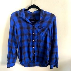 American Eagle Outfitters Button Down Shirt